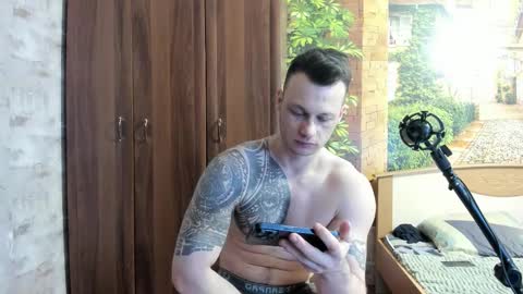 Eric online show from 15, 12, 2025