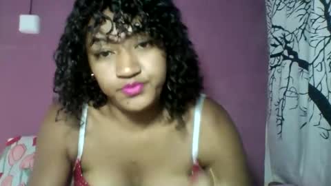 erica0586 online show from 27, 10, 2025