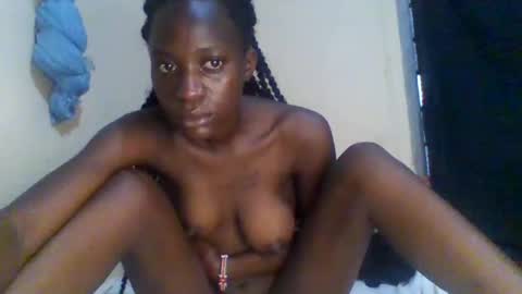 Erica online show from 5, 11, 2025