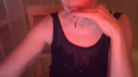 erica_lynn online show from 15, 4, 2026