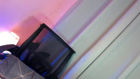 Snapshot of erica_walker chatting on 10, 7, 2026 erica_walker online show from 10, 7, 2026