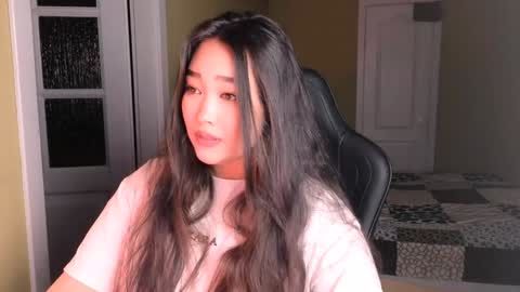 Erica Wayne online show from 8, 2, 2025