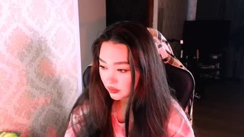 Erica Wayne online show from 16, 12, 2025