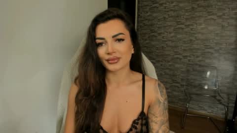 Snapshot of erica_xoo chatting on 8, 6, 2026 Riaaa online show from 8, 6, 2026