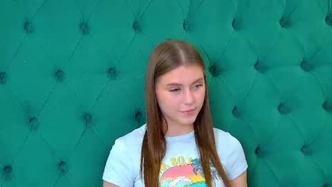 Snapshot of ericafoxes chatting on 7, 7, 2026 EricaFoxes online show from 7, 7, 2026