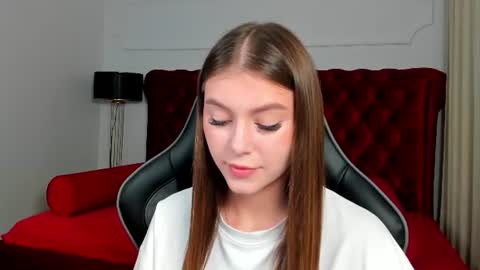 Snapshot of ericafoxes chatting on 9, 8, 2026 EricaFoxes online show from 9, 8, 2026