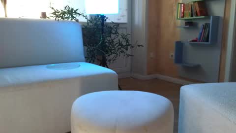 Snapshot of ericamiracle15 chatting on 19, 2, 2025 Call me Erica online show from 19, 2, 2025