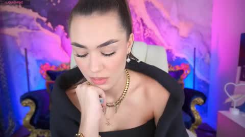 Erica online show from 8, 11, 2025