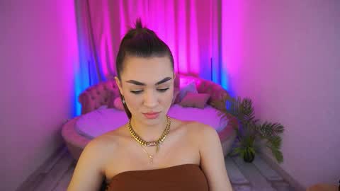 Snapshot of ericasin chatting on 28, 11, 2025 Erica online show from 28, 11, 2025