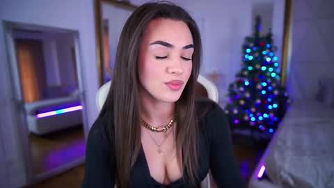 Erica online show from 23, 12, 2025