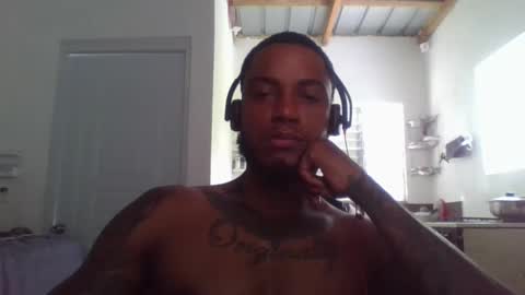 Snapshot of ericbuck chatting on 22, 12, 2024 Eric Buck online show from 22, 12, 2024