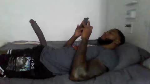 Snapshot of ericbuck chatting on 23, 12, 2024 Eric Buck online show from 23, 12, 2024