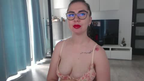 Snapshot of erika_foxxxx chatting on 2, 7, 2026 Erika X online show from 2, 7, 2026