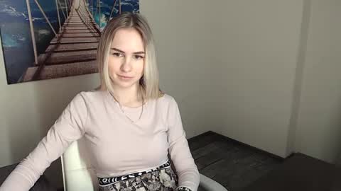 Snapshot of erikagavin chatting on 5, 12, 2024 Erika online show from 5, 12, 2024