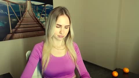 Snapshot of erikagavin chatting on 10, 12, 2024 Erika online show from 10, 12, 2024