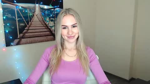 Snapshot of erikagavin chatting on 30, 12, 2024 Erika online show from 30, 12, 2024