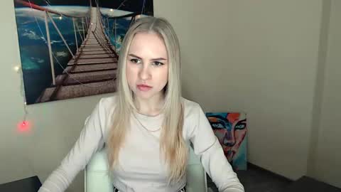 Snapshot of erikagavin chatting on 5, 3, 2025 Erika online show from 5, 3, 2025