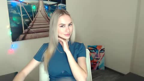 Snapshot of erikagavin chatting on 7, 3, 2025 Erika online show from 7, 3, 2025