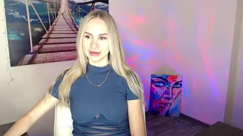 Snapshot of erikagavin chatting on 10, 10, 2025 Erika online show from 10, 10, 2025