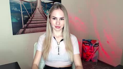 Erika online show from 4, 11, 2025