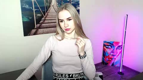 Snapshot of erikagavin chatting on 30, 4, 2026 Erika online show from 30, 4, 2026