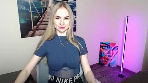Snapshot of erikagavin chatting on 2, 6, 2026 Erika online show from 2, 6, 2026