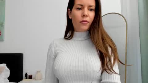 Erika online show from 2, 2, 2026