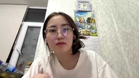 Snapshot of erinnthurmond chatting on 15, 6, 2026 Luna online show from 15, 6, 2026