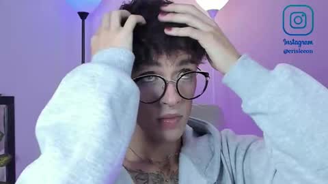   online show from 19, 11, 2025