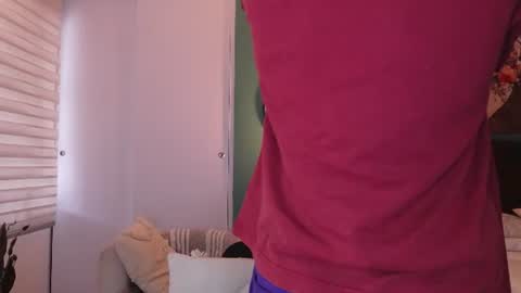Snapshot of erisleon chatting on 23, 7, 2026 online show from 23, 7, 2026