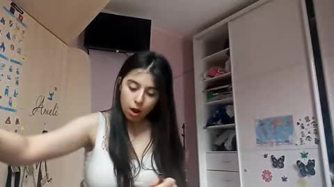 Lina online show from 6, 3, 2026