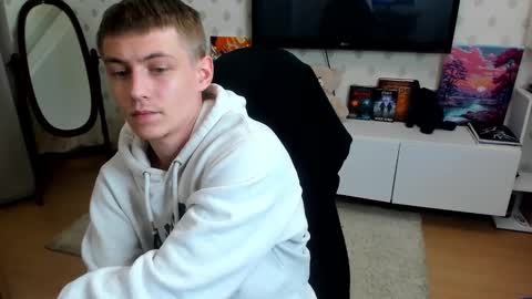 Max online show from 9, 11, 2025