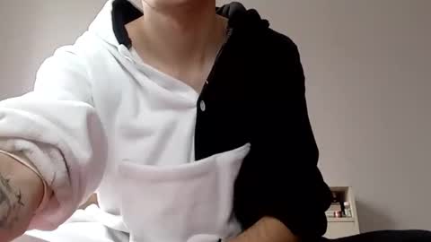 Ernest online show from 27, 3, 2026