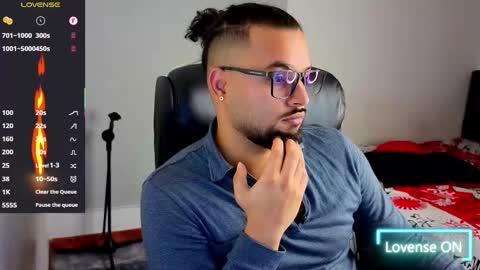 Snapshot of ernesto_rodriguez_82 chatting on 23, 10, 2025 ernesto rodriguez 82 online show from 23, 10, 2025