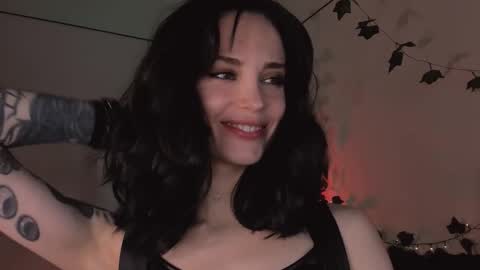 Snapshot of erohaze chatting on 31, 10, 2025 erohaze online show from 31, 10, 2025