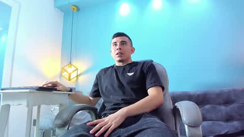 Eross online show from 9, 9, 2025