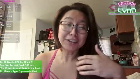 Lynn   online show from 5, 12, 2025