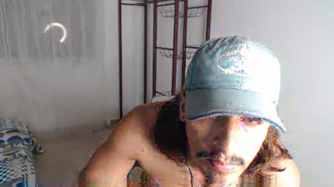 Snapshot of escanor_legendary chatting on 21, 12, 2024 Scanor online show from 21, 12, 2024