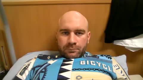 Snapshot of esenuzet69 chatting on 29, 3, 2026 Esenuzet69 online show from 29, 3, 2026