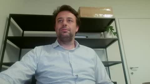 esibizionista 91 online show from 14, 4, 2026