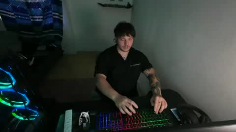 eskol212 online show from 11, 7, 2026