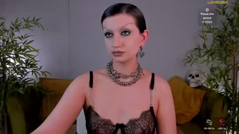 esme_fox online show from 20, 4, 2026