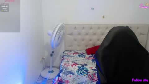 ESMERALDA online show from 22, 6, 2026