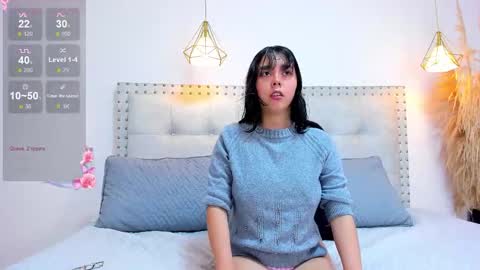 Snapshot of esmeralda_cutes chatting on 4, 12, 2025 Esmeralda online show from 4, 12, 2025