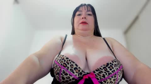 Snapshot of esmeraldo_mfc chatting on 19, 12, 2024 Esmeralda online show from 19, 12, 2024