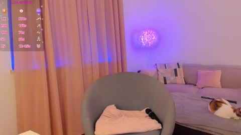 Esmi online show from 6, 3, 2025