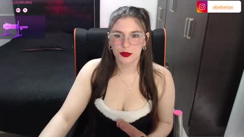 Snapshot of espagamer5 chatting on 3, 11, 2025 Xbebetax online show from 3, 11, 2025