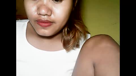 Snapshot of especialgirl_28 chatting on 17, 12, 2024 especialgirl_28 online show from 17, 12, 2024