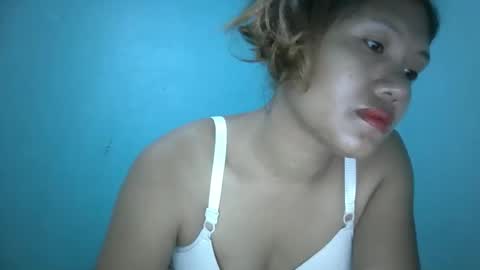 Snapshot of especialgirl_28 chatting on 22, 10, 2025 especialgirl_28 online show from 22, 10, 2025