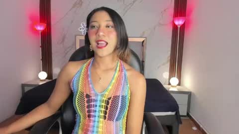 esperanzamora online show from 29, 4, 2026